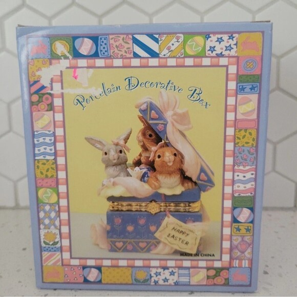 Happy Easter Three Bunnies in Box Porcelain Hinged Trinket Box 6 1/2" - Picture 2 of 4